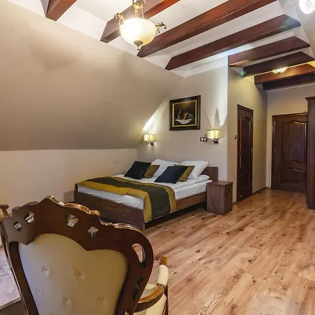 Royal Bed & Breakfast 4*