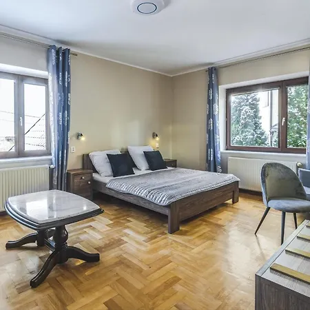 Royal Frühstückspension