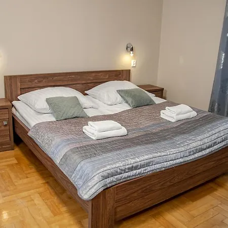 Royal Bed & Breakfast 4*