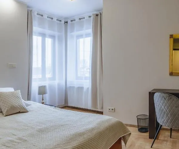 Royal Bed & Breakfast 4*