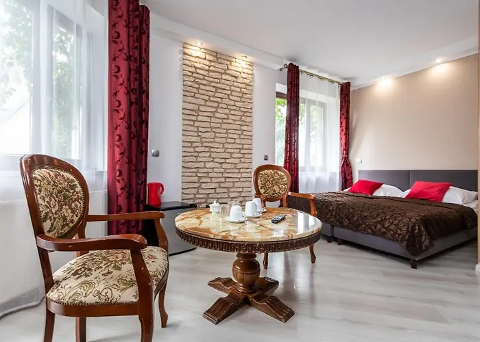 Couette-café Royal 4*