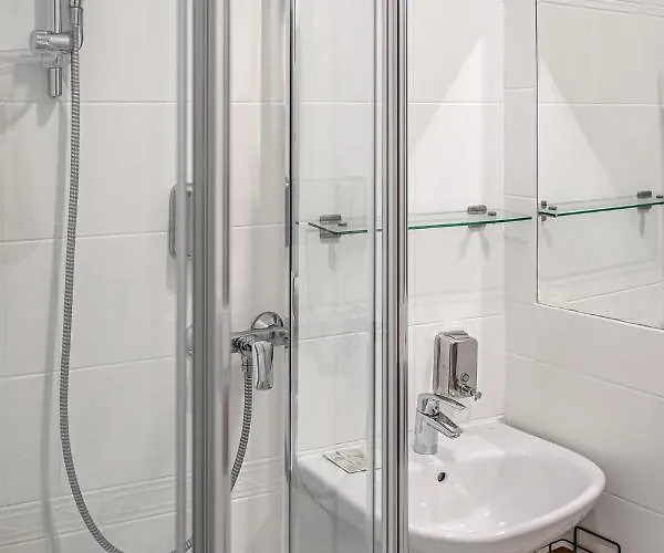 Royal Couette-café 4*